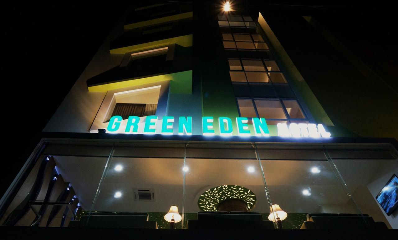 Green Eden Hotel Manado Zewnętrze zdjęcie