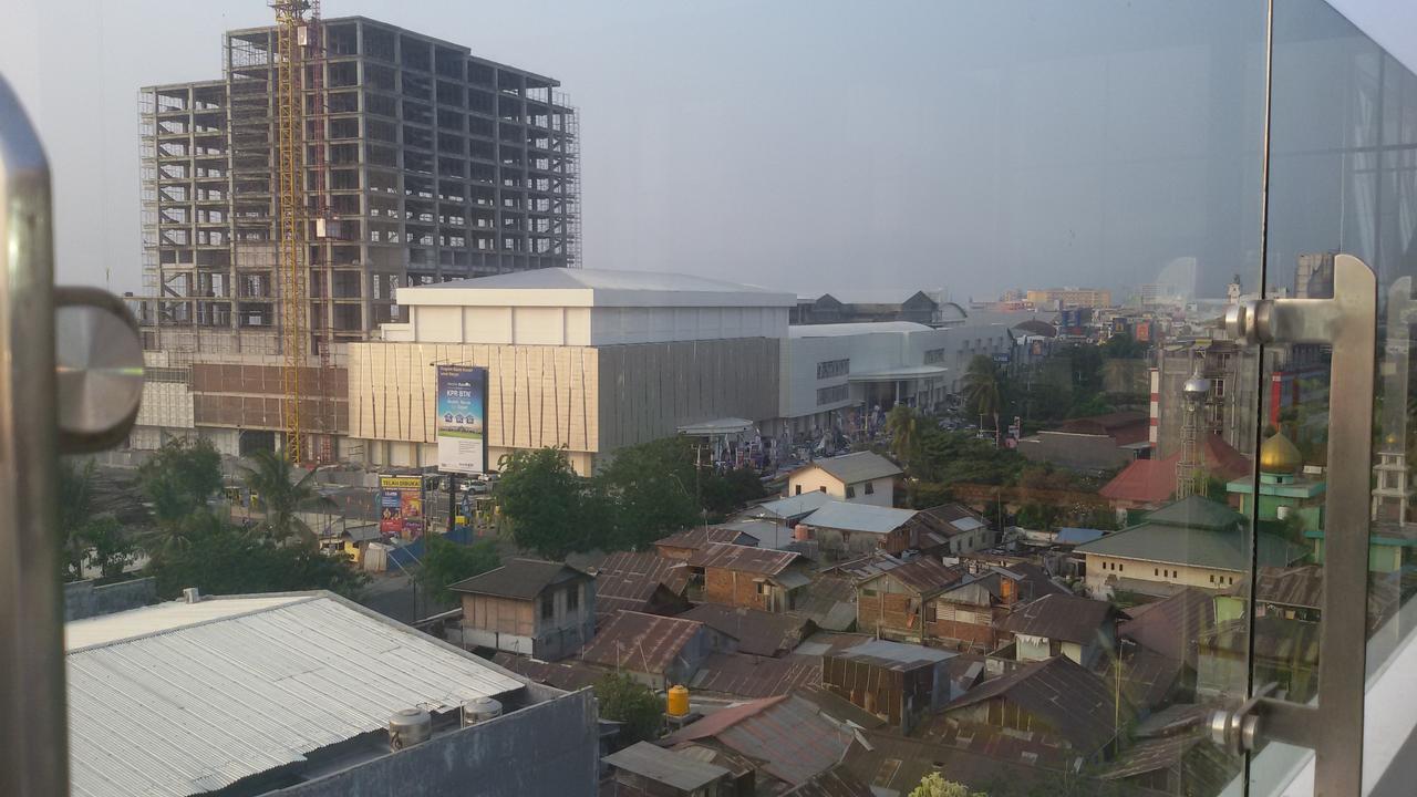 Green Eden Hotel Manado Zewnętrze zdjęcie