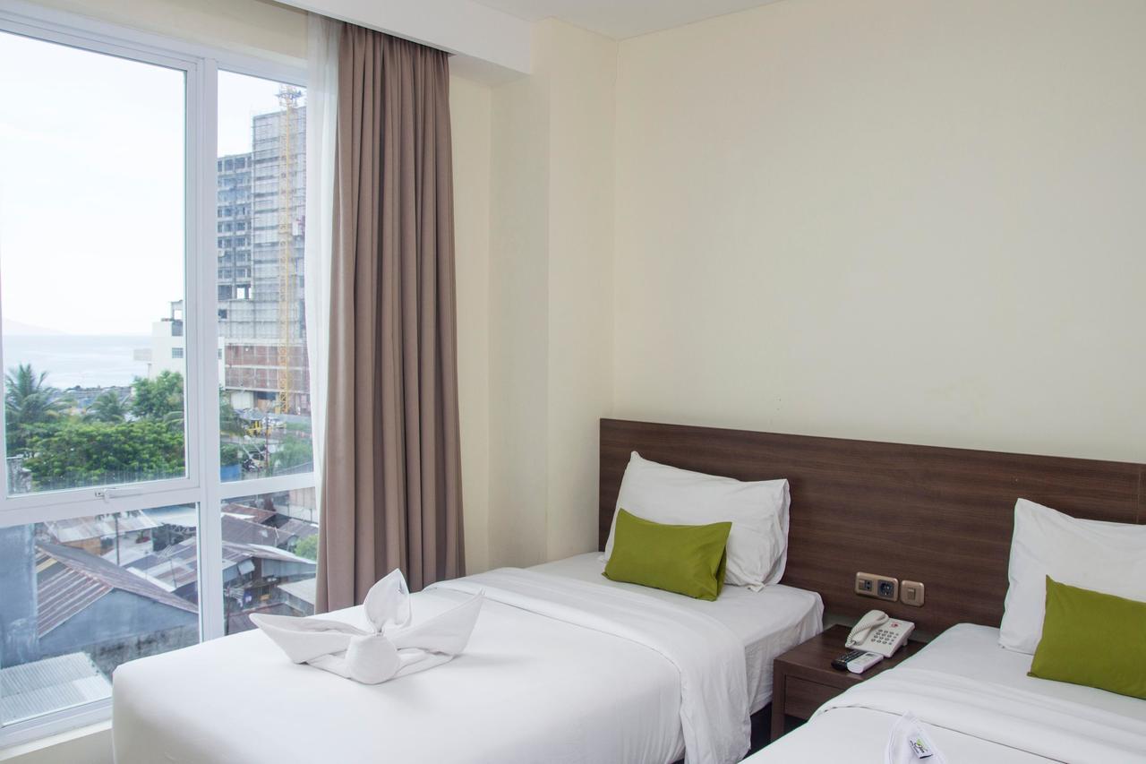 Green Eden Hotel Manado Zewnętrze zdjęcie