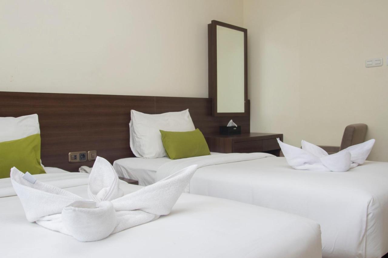 Green Eden Hotel Manado Zewnętrze zdjęcie