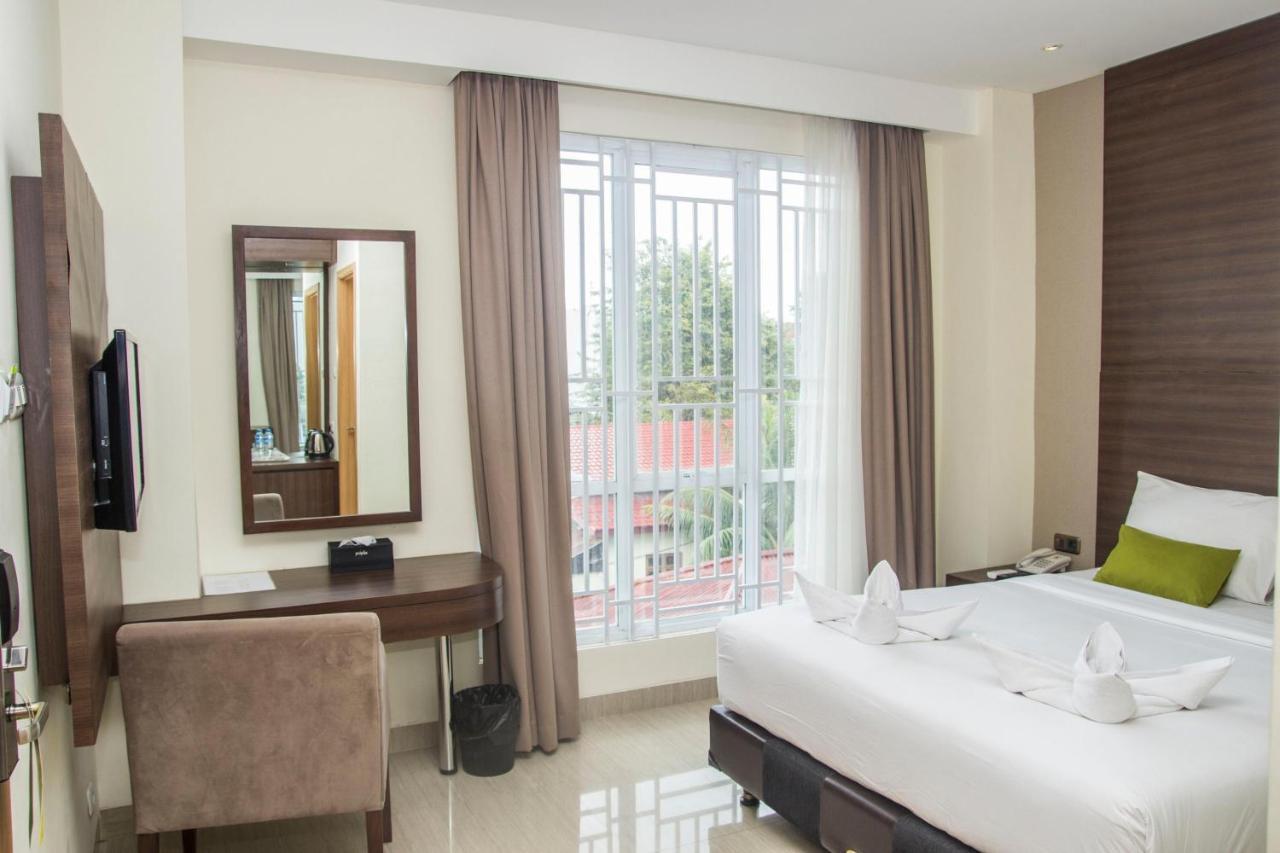 Green Eden Hotel Manado Zewnętrze zdjęcie
